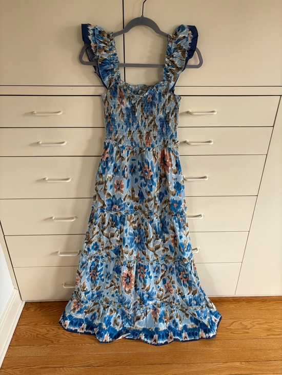 House of Harlow 1960 Dresses & Skirts - House of Harlow 1960 Blue Floral Smocked Maxi Dress